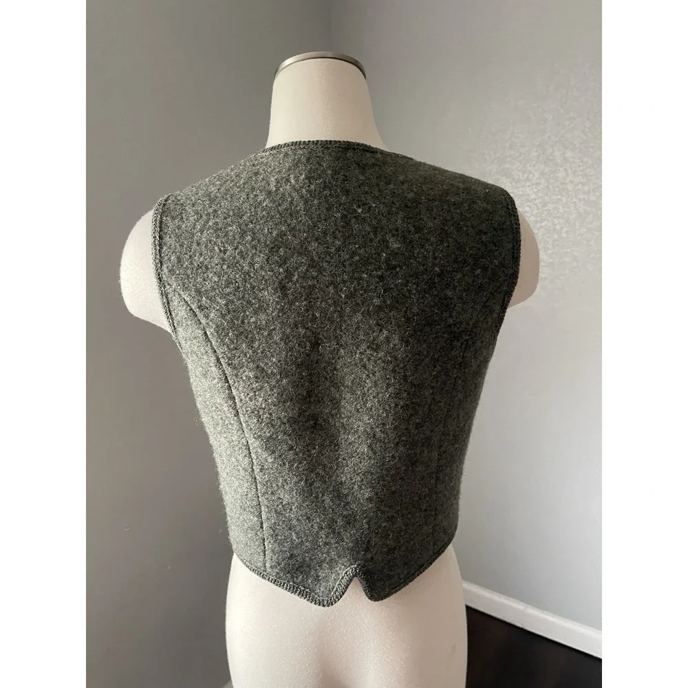 L.L Bean Wool vest Boos you Can Tell Women's Size 42